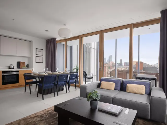 Shard Place, London, SE1, photo 1