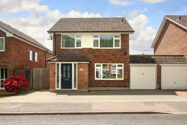 Newford Close, Hemel Hempstead, Hertfordshire, HP2 4QZ, photo 1