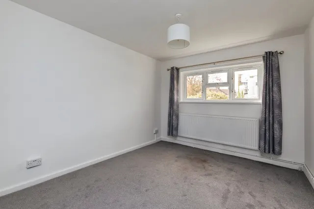 Photo 3 — Westbury Road, Barking