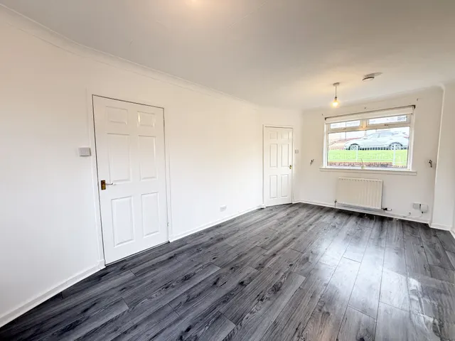 North Dryburgh Road, Wishaw, ML2, photo 1