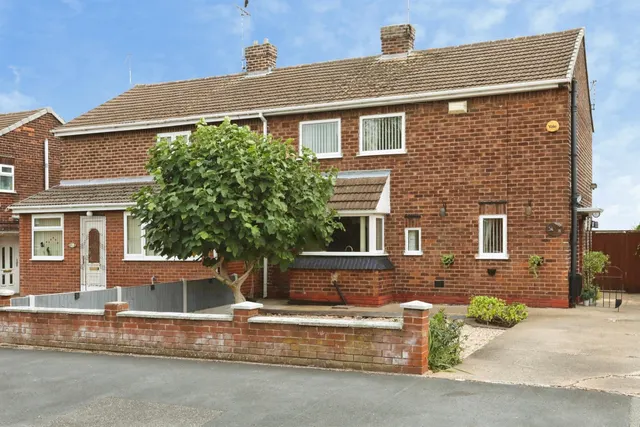 Rogers Avenue, Creswell, S80, photo 1
