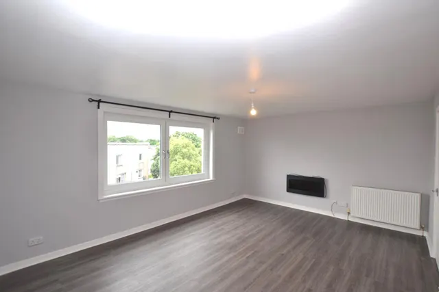 Northfield Farm Avenue, Edinburgh, EH8, photo 2