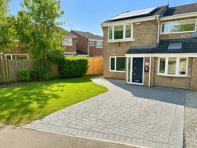 Lamport Close, Wigston, LE18, photo 1