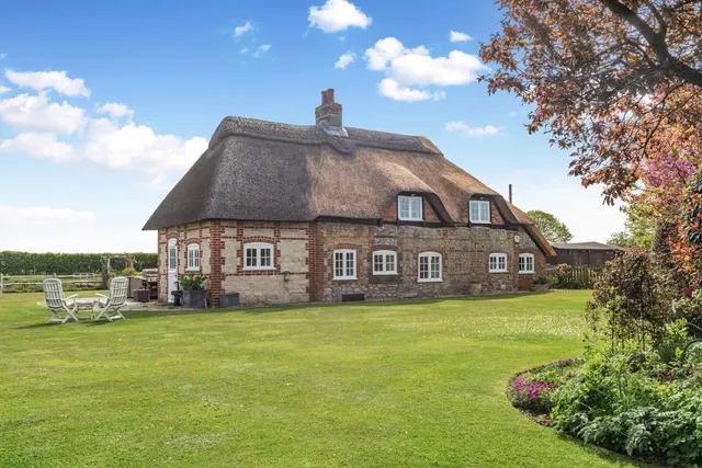 Selsey Road, Sidlesham, Chichester, West Sussex, PO20 7QX, photo 1