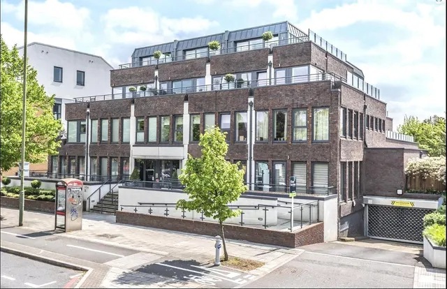 Lower Richmond Road, Richmond, TW9, photo 1