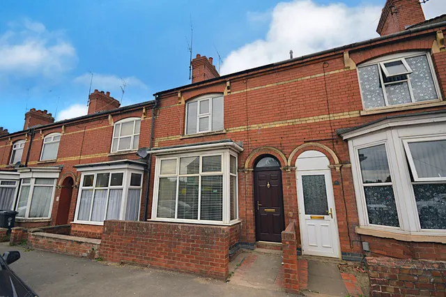 Ealing Terrace, Rushden, NN10, photo 1