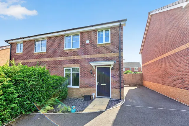 Rosehip Close, Pershore, WR10, photo 1