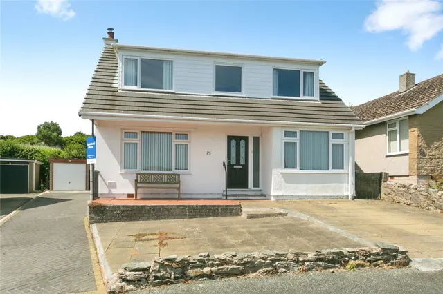 Fern Hill, Benllech, LL74, photo 1
