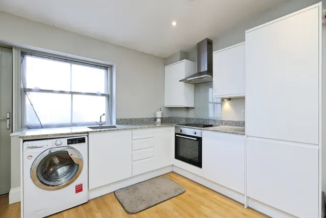 Nascot Street, Watford, WD17, photo 2