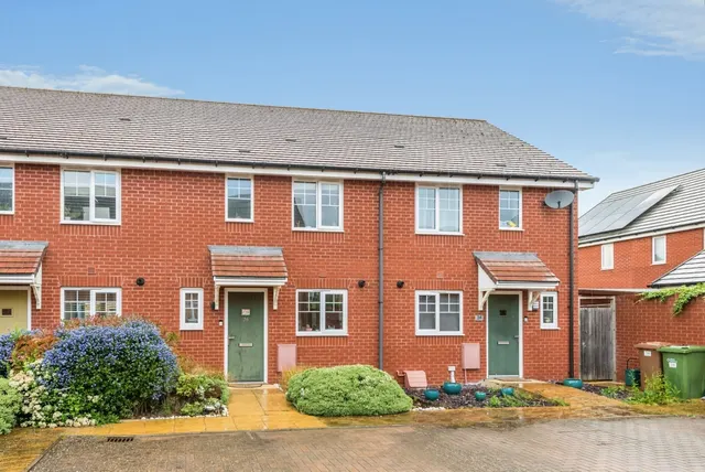 Ampthill Way, Faringdon, Oxfordshire, SN7, photo 1