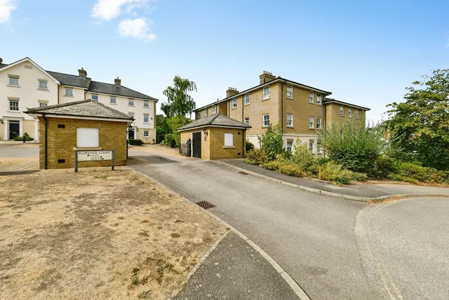 North Road, Hertford, Hertfordshire, SG14, photo 1