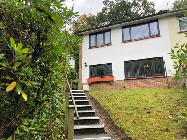 Copperfield Road, Bassett, SO16, photo 1
