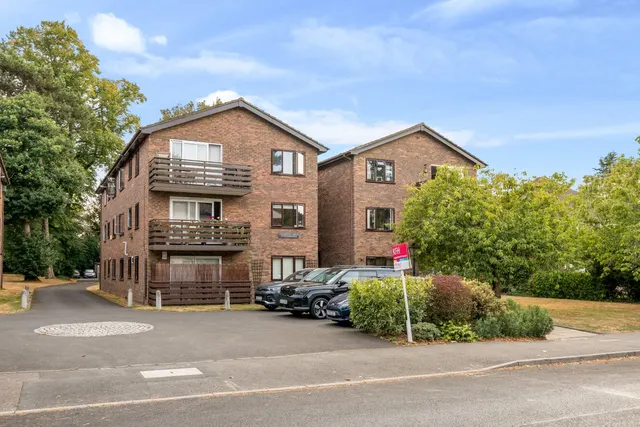 Albemarle Road, Beckenham, BR3, photo 1