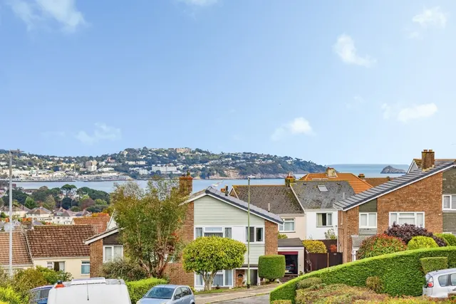 Clifton Road, Paignton, TQ3, photo 2