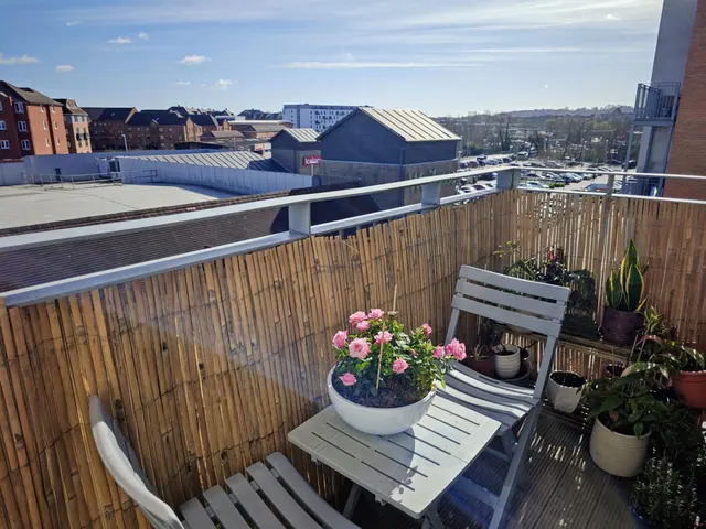 Sovereign Way, Tonbridge, TN9, photo 3