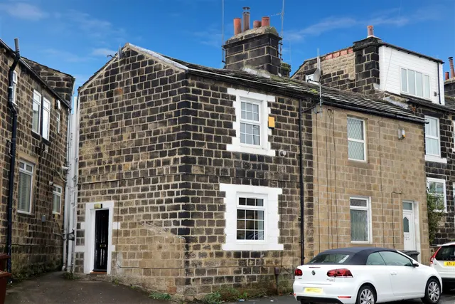 Lister Hill, Leeds, LS18, photo 1