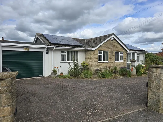 Thornhill Road Stalbridge, Sturminster Newton DT10 2PS, photo 1