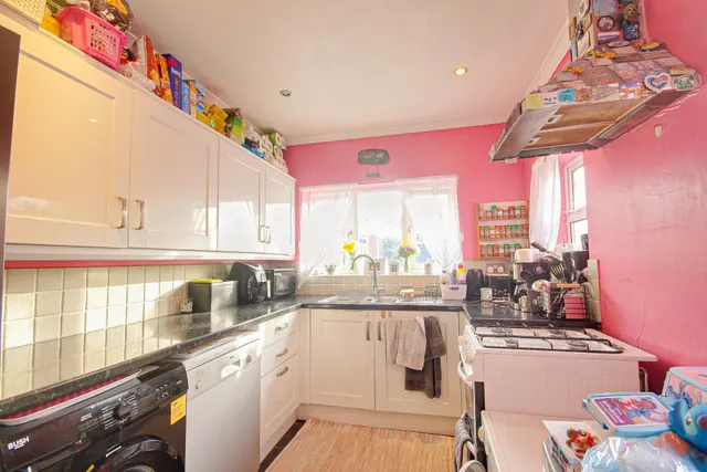 Photo 3 — Stanley Road, Gloucester, GL1