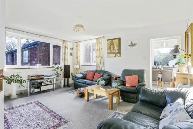 Photo 2 — Garratts Lane, Banstead, SM7 2EH