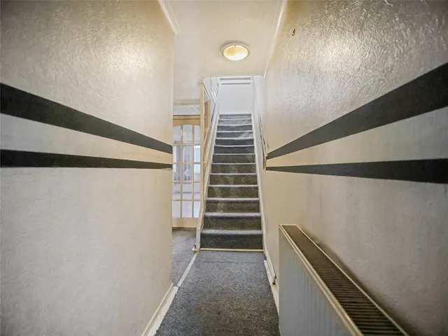 Photo 2 — Millcroft Road, Cumbernauld, Glasgow, North Lanarkshire, G67