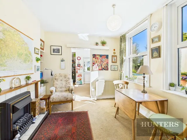 Raven Hall Road, Ravenscar, YO13, photo 2