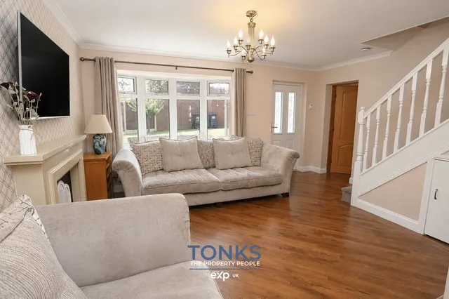 Buckingham Road, Rowley Regis, B65, photo 2