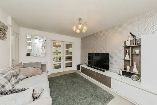 Photo 2 — Malpas Close, Arclid, Sandbach, Cheshire, CW11