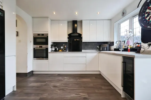 Chaucer Way, Hitchin, SG4, photo 3
