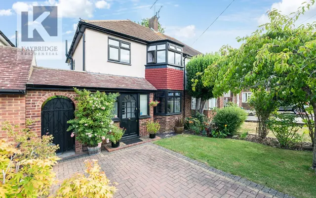 Cunliffe Road, Epsom, KT19, photo 1
