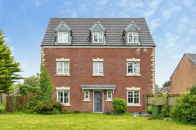 Cae Ffwrnes, Burry Port, SA16, photo 1