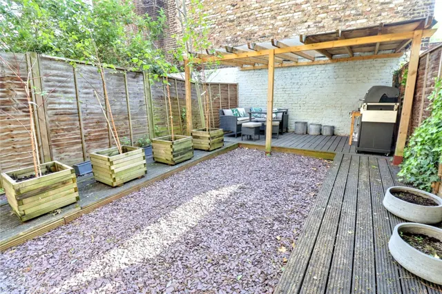 Eburne Road, Islington, photo 3