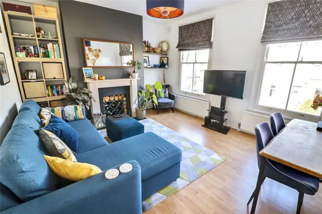 Eburne Road, Islington, photo 1