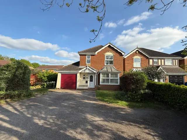 Sycamore Grove, Bracebridge Heath, LN4, photo 1