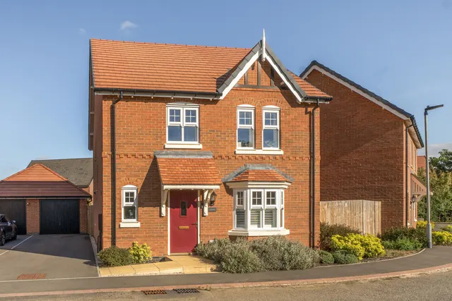 Stirling Drive, Biddenham, photo 1