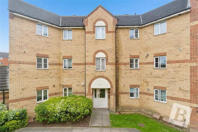 Madeleine Close, Chadwell Heath, RM6, photo 1