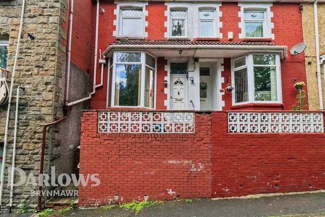 Alma Street, Abertillery, photo 1