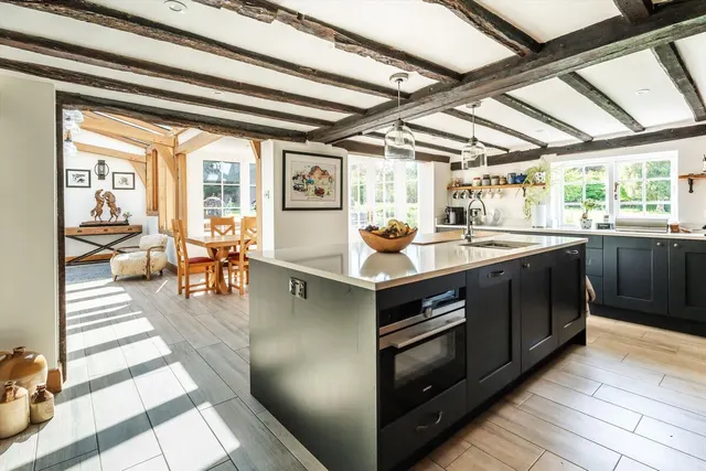 Blanchards Hill, Sutton Green, GU4, photo 3