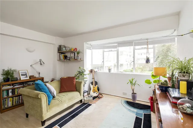 Pullman Court, Streatham Hill, SW2, photo 2