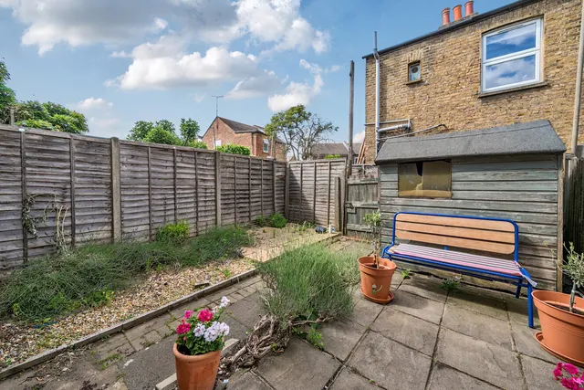 Photo 3 — Mafeking Avenue, Brentford, London, TW8