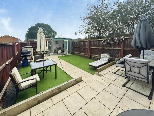 Ashdale Drive, Birmingham, B14, photo 2