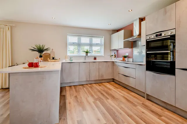 Lackham Place, Rowden Park Garden Village, SN15, photo 3