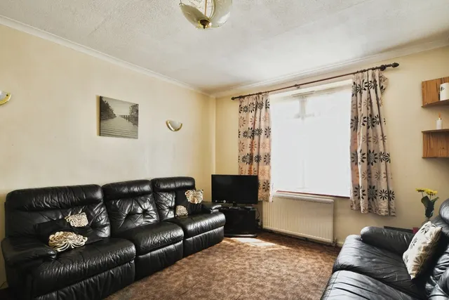 Photo 2 — Cartwright Road, Dagenham, Essex, RM9