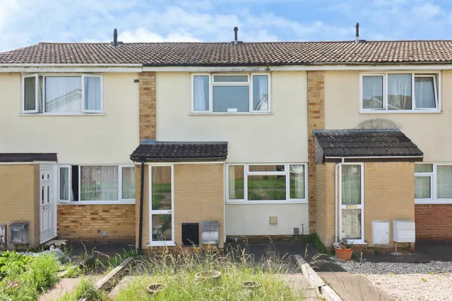 Woodmancote, Yate, BS37, photo 3