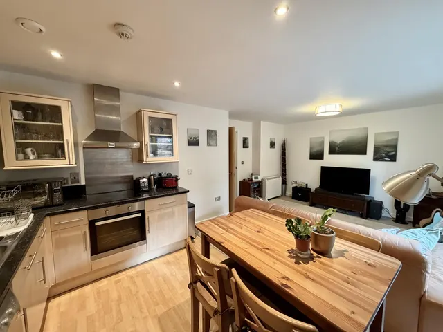 adelaide Lane, Sheffield, S3, photo 3
