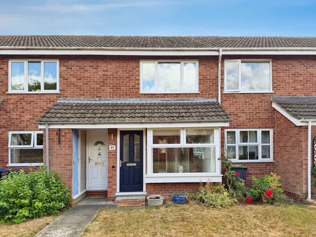 Trevelyan Crescent, Stratford-Upon-Avon, photo 1