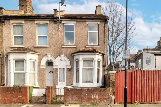 Meath Road, Stratford, E15, photo 1