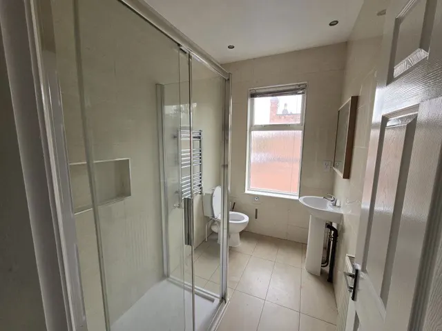 4 bedroom property, Mundella Street, Leicester, LE2