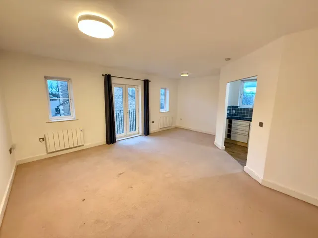 Photo 3 — Rosemary Drive, Banbury