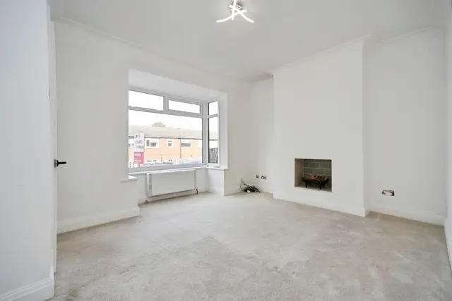 Photo 3 — Washington Terrace, Leeds
