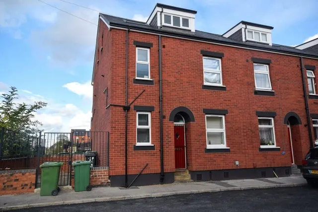 Cedar Mount, Leeds, LS12, photo 1